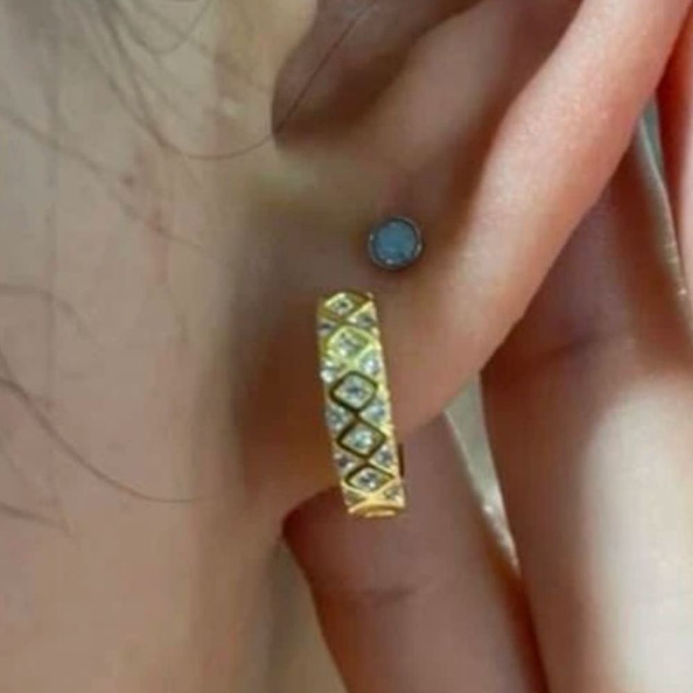 NWT 18K Gold Plated Zircon Encrusted Hoop Earrings | Huggie Hoops | Diamond - Picture 5 of 6
